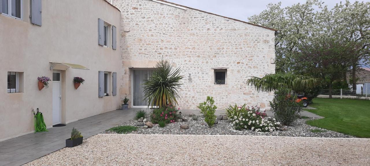 Chambres D'Hote Maeva Balanzac Esterno foto